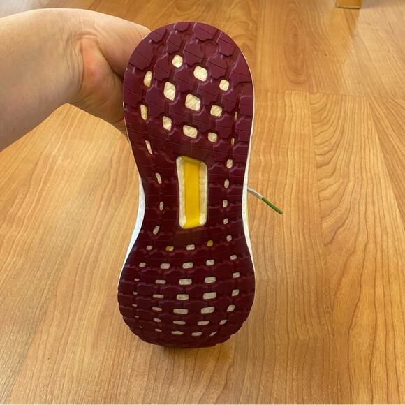 Adidas by Stella McCartney. Style G1568. Women's running sneaker in US 7.5 - Picture 15 of 16